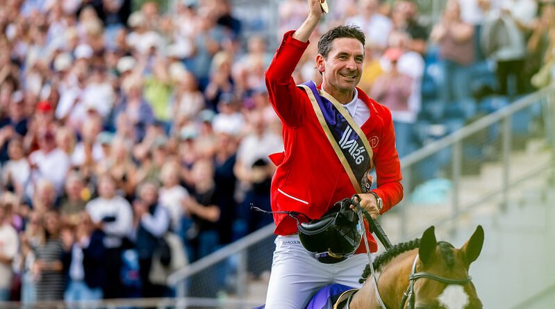Le couronne de Champion du Monde pour Guerdat, la confirmation pour Nina Mallevaey